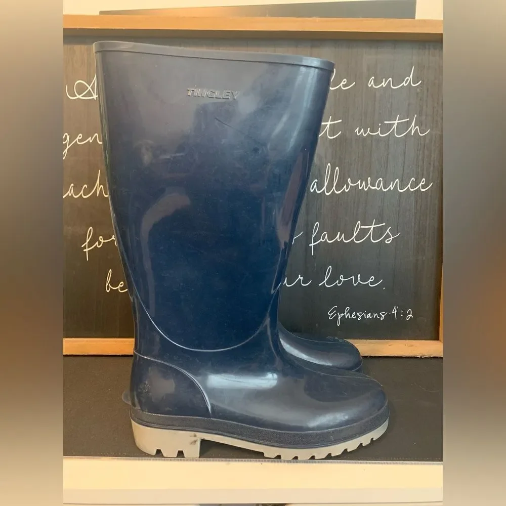 Tingley navy rubber